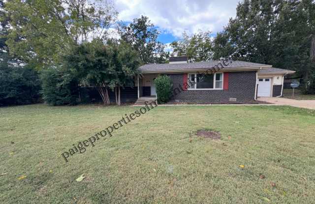 3 Bedroom /2 bath in Mountain Home Gallery 1