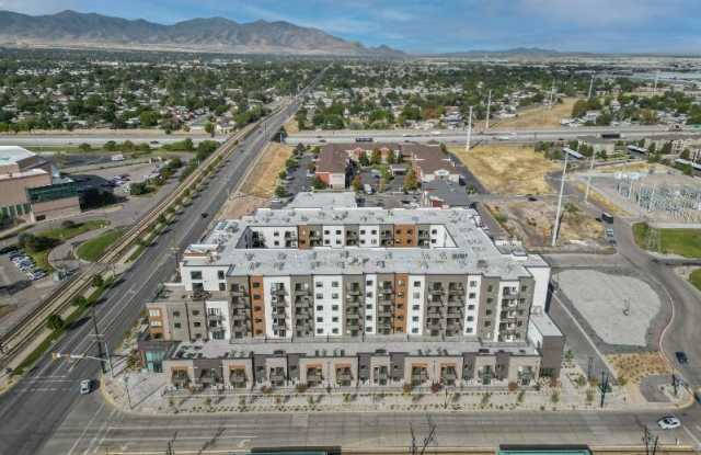 Decker Station Apartments Gallery 1