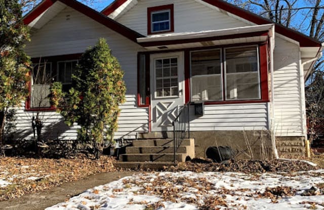 4206 Irving Ave N - 4206 Irving Avenue North, Minneapolis, MN 55412
