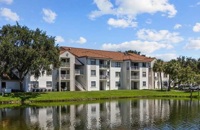 La Vue at Emerald Pointe photos photos