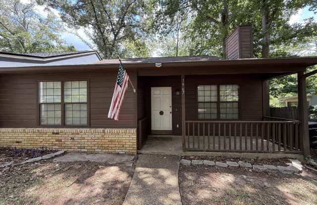 1967 Rain Valley Court Gallery 2