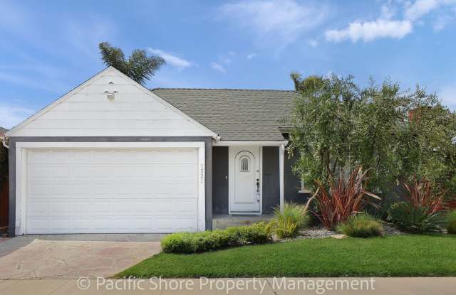 Stunning Picfair Village Home with Private Backyard Oasis & Modern Upgrades photos photos