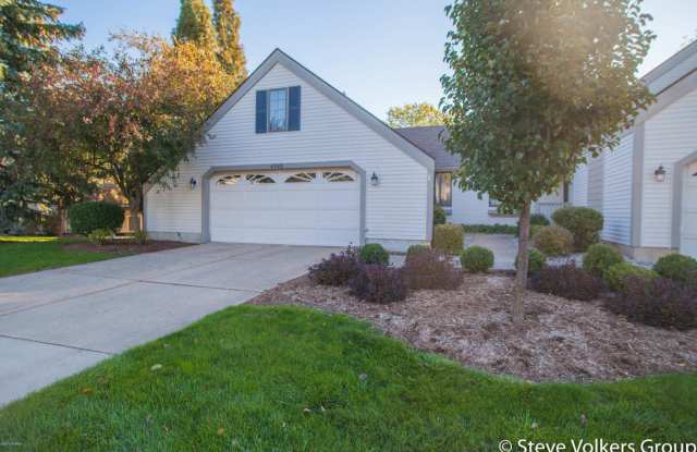 4548 Whisperwood Ct Se photos photos