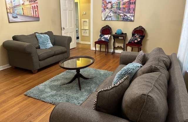 275 East Lullwood Avenue Gallery 4