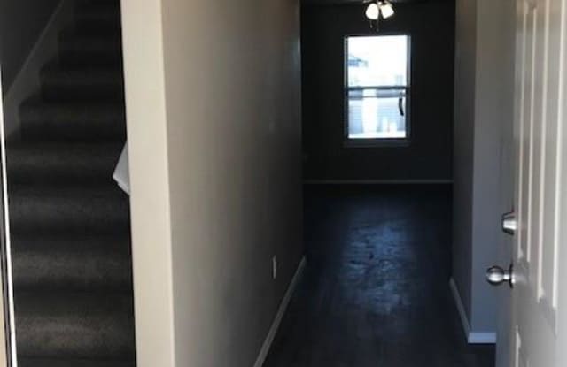 604 SW Loudon Drive - 1 Gallery 2