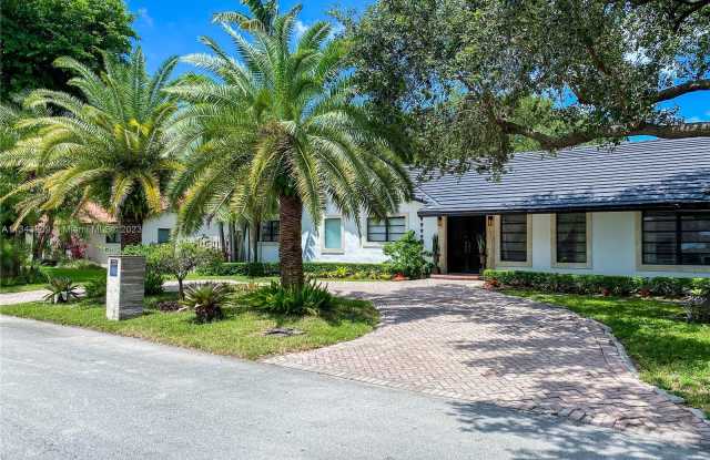 10605 SW 79th Pl Gallery 3
