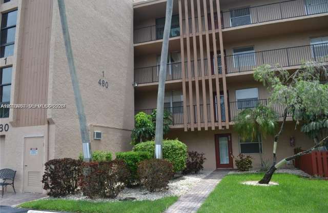 480 NW 76th Ave photos photos