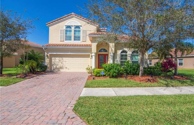 1750 Berkshire Circle SW photos photos