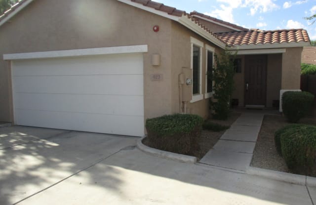 927 S PORTER Court - 927 South Porter Court, Gilbert, AZ 85296