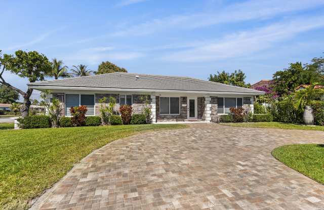 401 NE 10th Ter Terrace photos photos