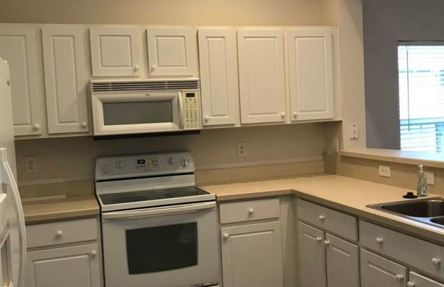 ARROWHEAD GOLF COMMUNITY Gallery 3