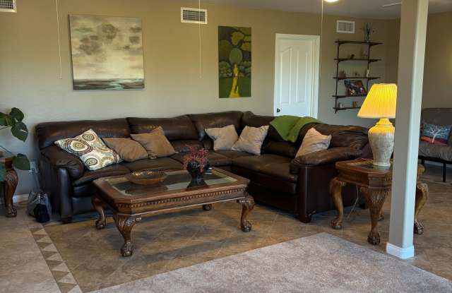 1065 Longview Drive Gallery 4