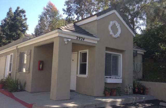 2924-101 Luciernaga St - 2924 Luciernaga St, Carlsbad, CA 92009