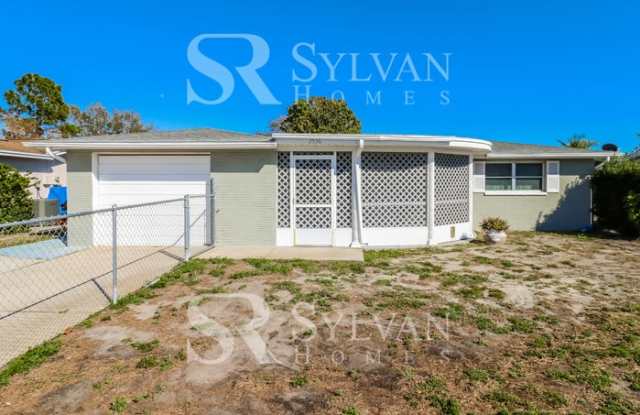 2536 Almond Drive photos photos