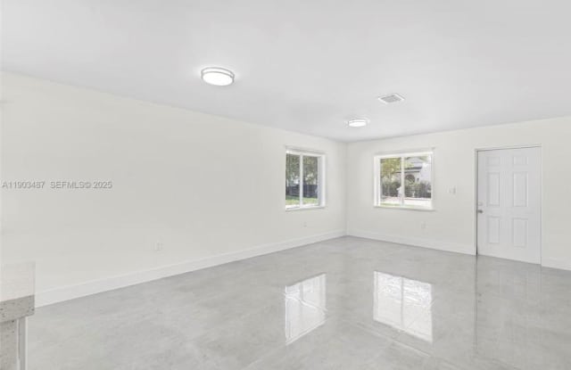 933 NW 50th St Gallery 4