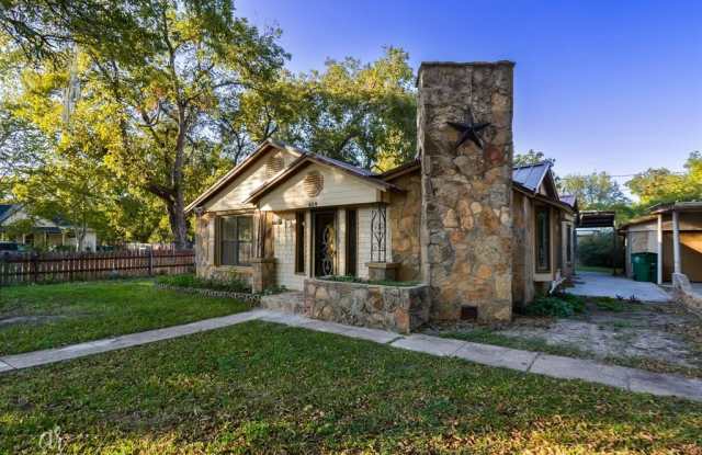 504 S 3rd Street - 504 South 3rd Street, Clyde, TX 79510
