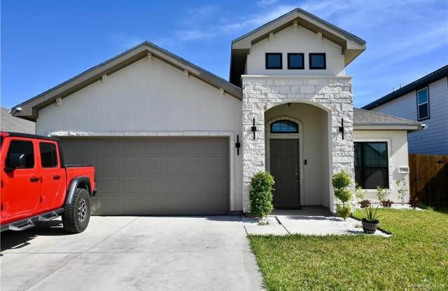 2303 N 26th Drive photos photos