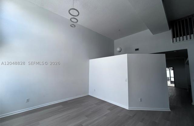 786 SW 158th Way Gallery 3