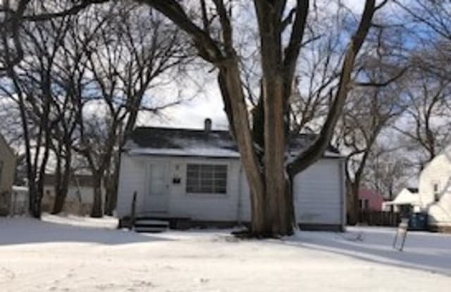 913 North Gregory Street photos photos