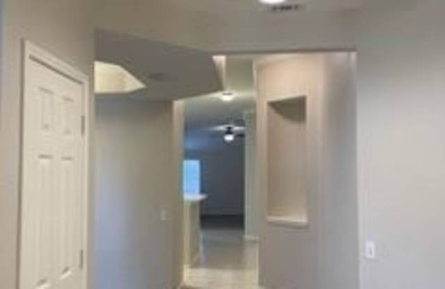 440 Vasey Oak Drive Gallery 3