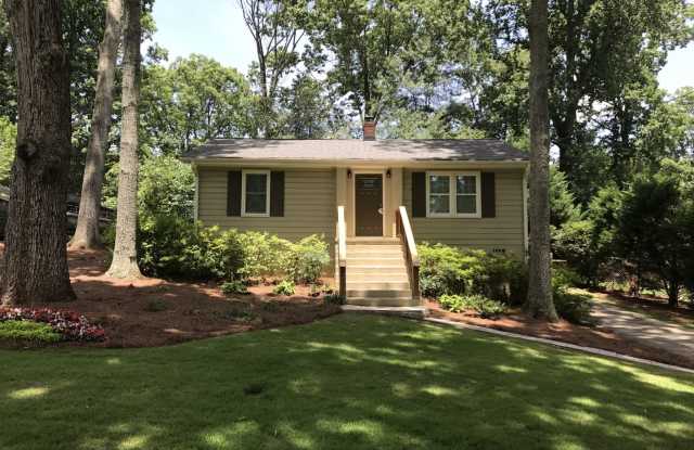 1015 Oakview Drive - 1015 Oakview Dr, Smyrna, GA 30080