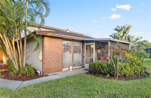 5798 Newfoundland CIR - 5798 Newfoundland Circle, Villas, FL 33907