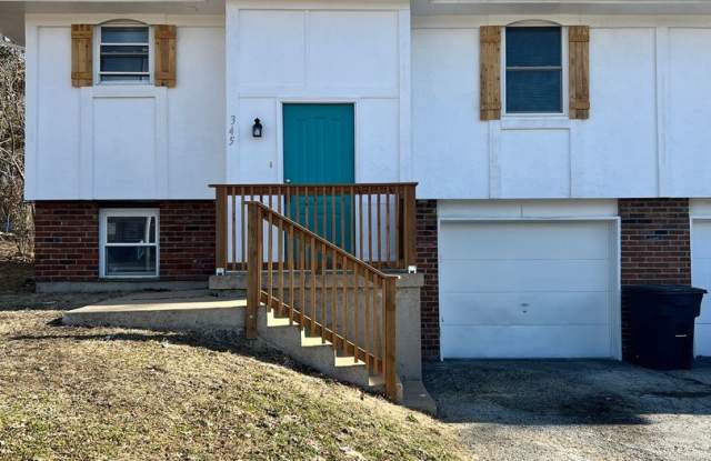 2-Bed Home with Bonus Finished Basement photos photos 2-Bed Home with Bonus Finished Basement photos photos