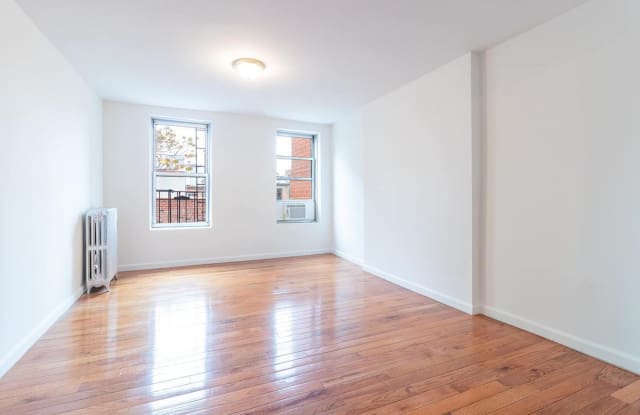 202 6th Ave - 202 Avenue of the Americas, New York City, NY 10012