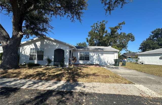 8100 PICKWICK ROAD photos photos