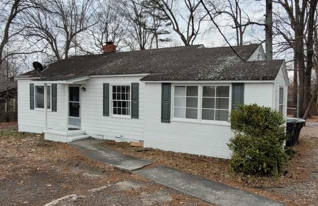 2615 Vanstory St - 2615 Vanstory Street, Greensboro, NC 27407