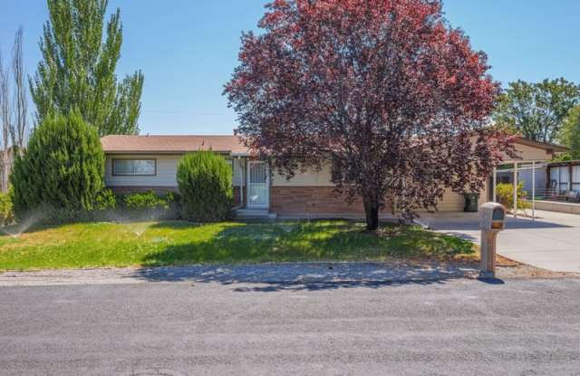 718 Brassie Drive photos photos
