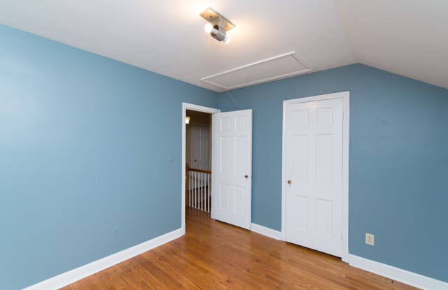 1611 Varnum Pl NE Gallery 4