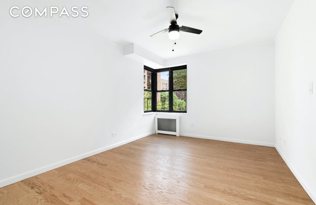 245 Bennett Avenue Gallery 3