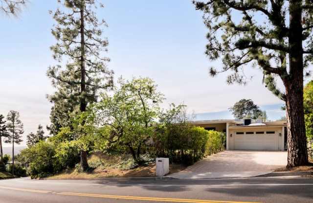 1845 Loma Vista Dr Gallery 2