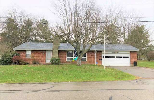 75 N Clinton St\ - 75 North Clinton Street, The Plains, OH 45780