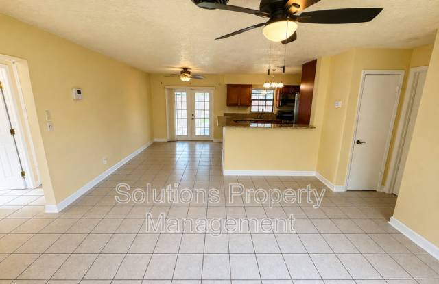974 Golf St Gallery 2