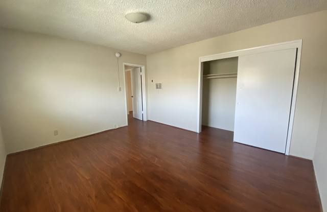 20336 Cohasset St photos photos