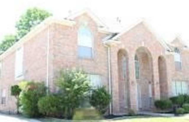 3220 Essex Drive Gallery 3