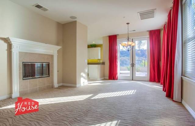 2711 Ascot Ave. Gallery 4