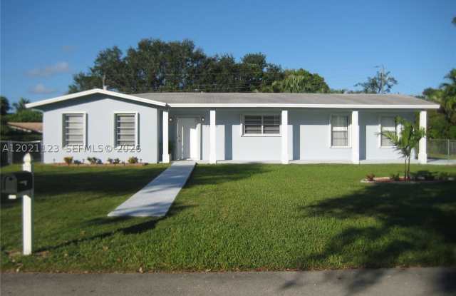 13220 SW 99th Pl photos photos