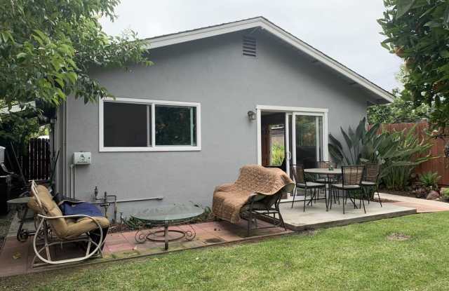 1222 Gillespie Way Gallery 2