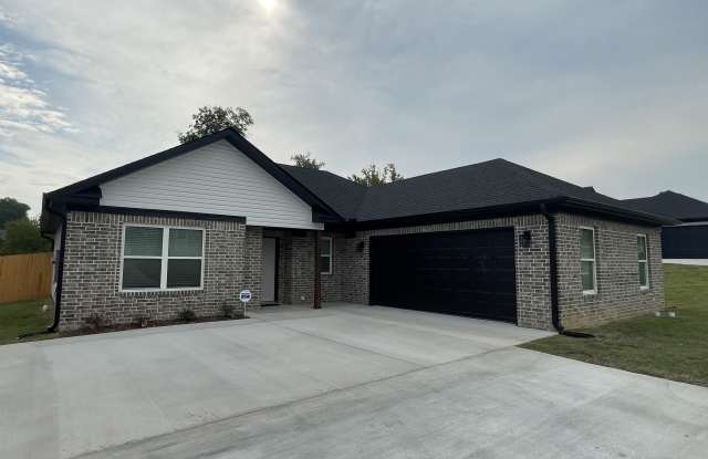1048 Heritage Way - 1048 Heritage Way, Saline County, AR 72019