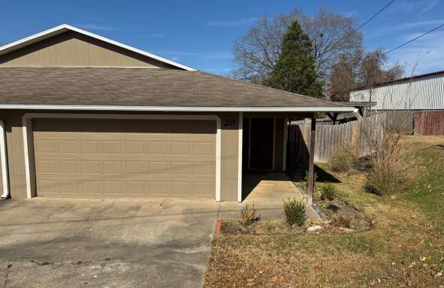 20 McGee photos photos 20 McGee photos photos