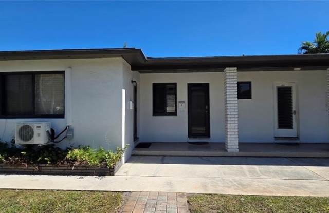 1830 Lincoln St photos photos