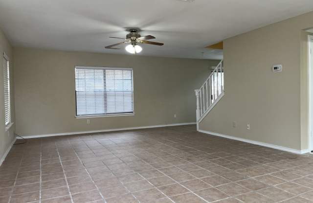 1219 CARMEL OAKS Gallery 2