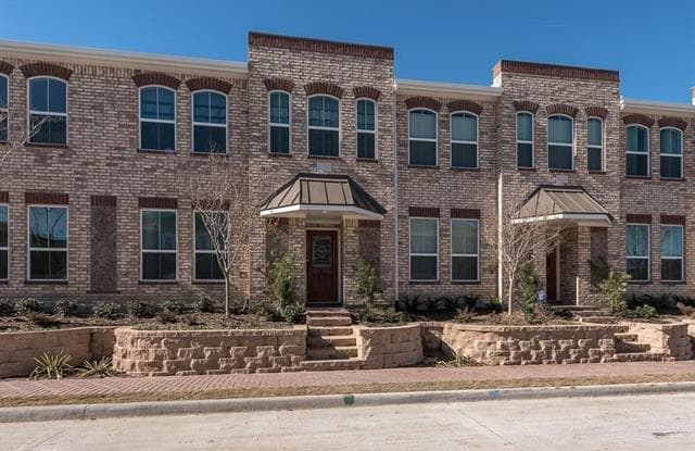 204 Belleville Drive - 204 Belleville Dr, Lewisville, TX 75057