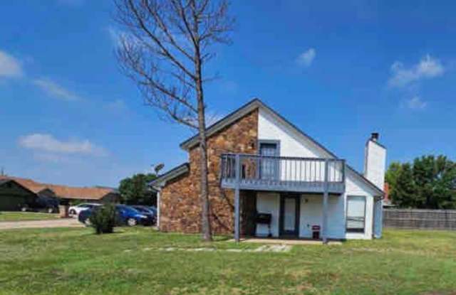 4834 SE Brown St 5 - 4834 Southeast Brown Street, Lawton, OK 73501