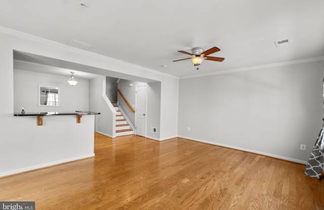 6478 CORNWALL Drive Gallery 4