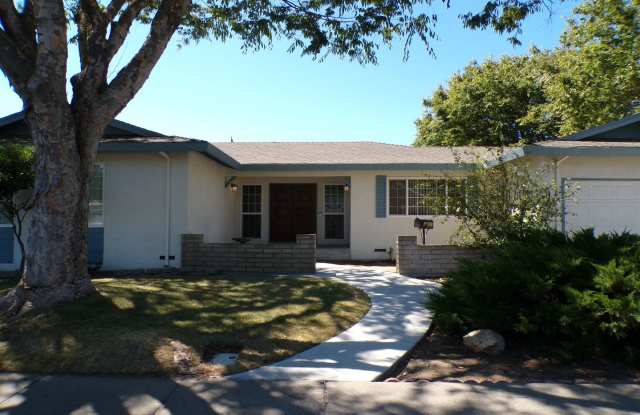 Charming 3 bedroom Home Near Beyer High School photos photos