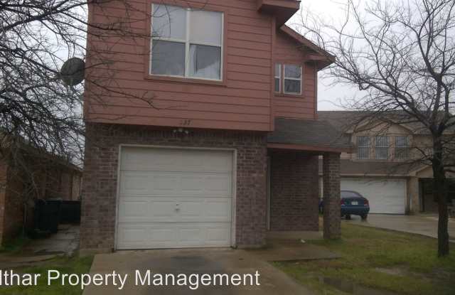 227 Ezekial Ave - 227 Ezekial Avenue, Dallas, TX 75217